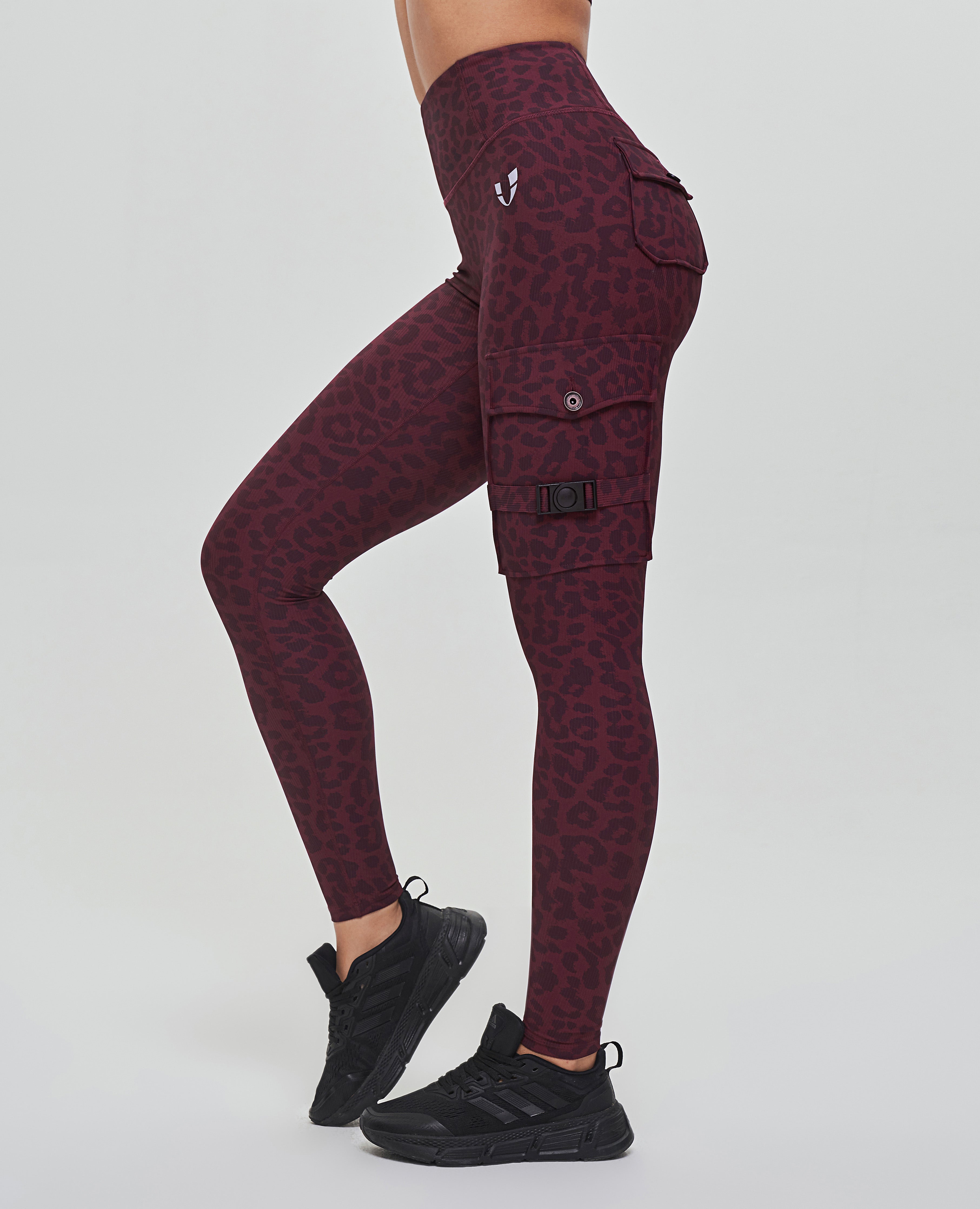 Cargo Fitness Leggings - Red Leopard