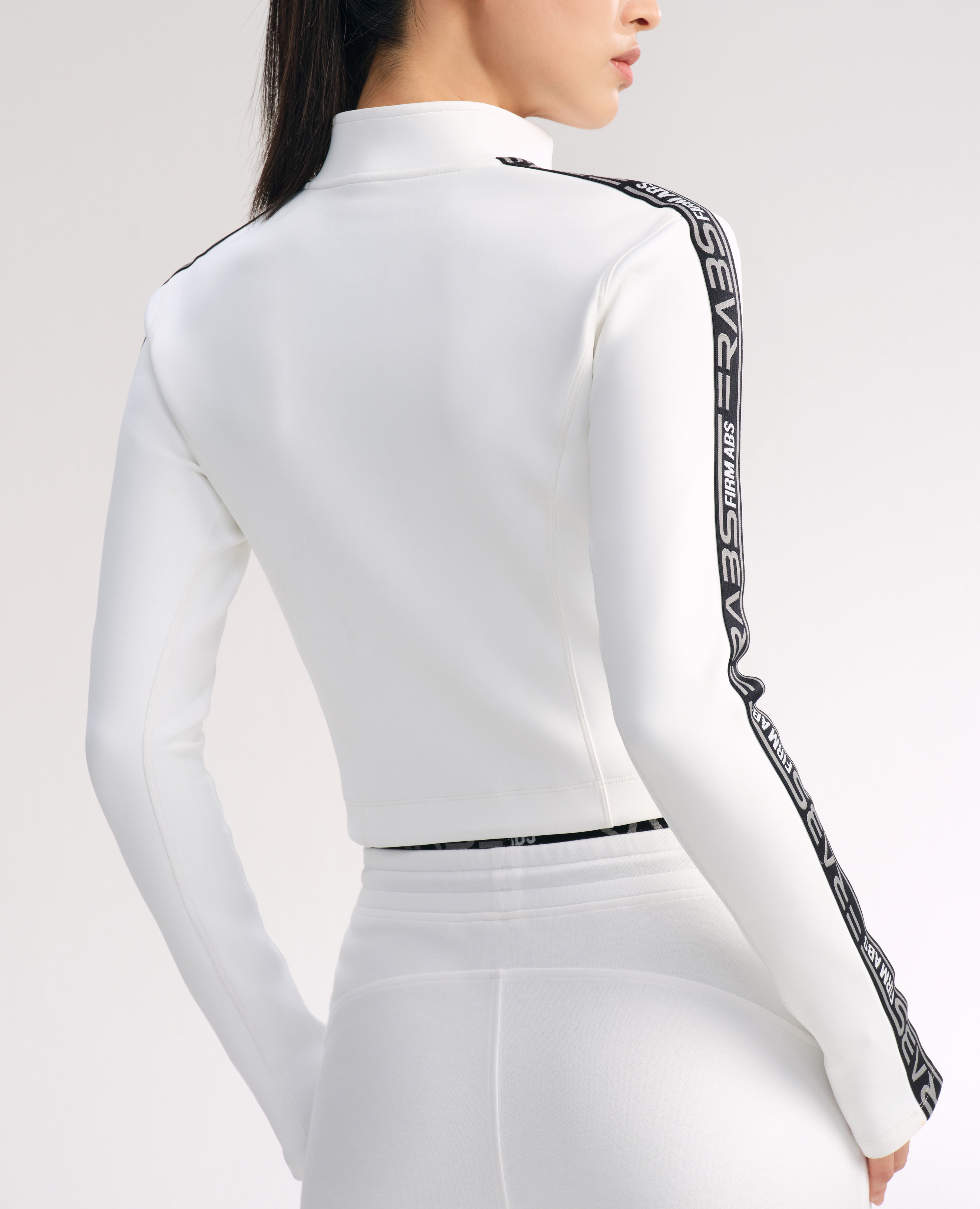 Powerful Warm Athletic Jacket - White