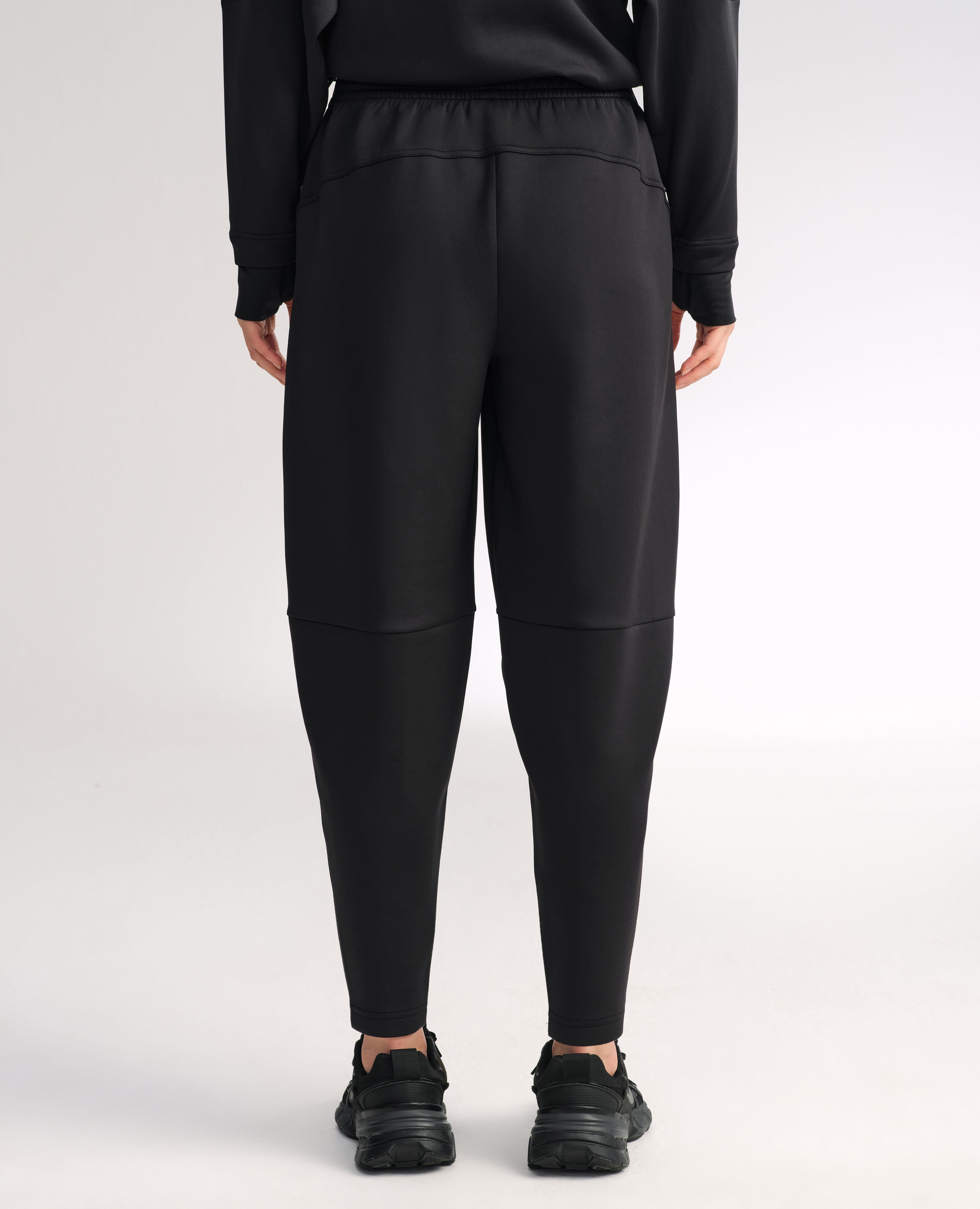 Loose Fit Pockets Joggers - Black