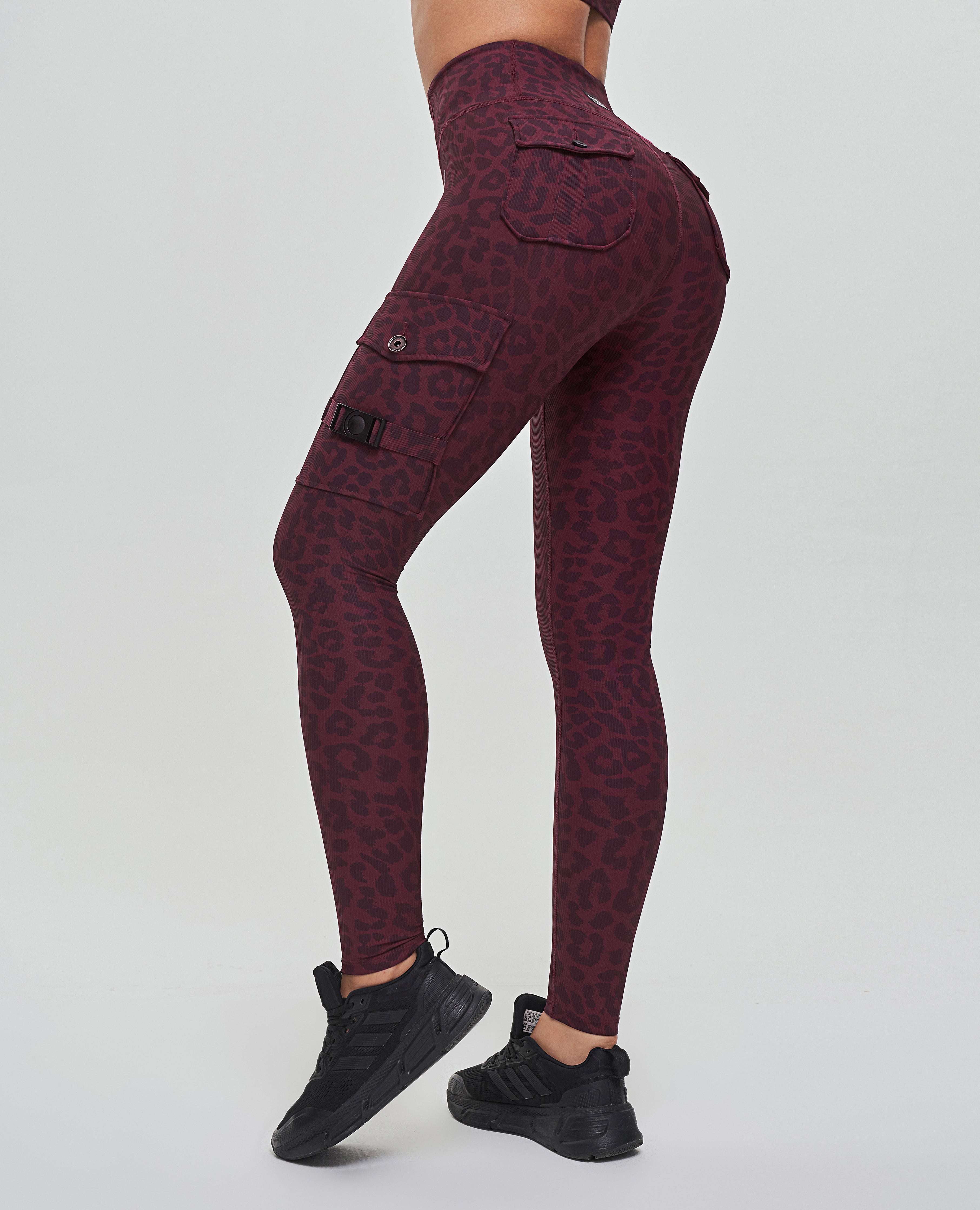 Cargo Fitness Leggings - Red Leopard