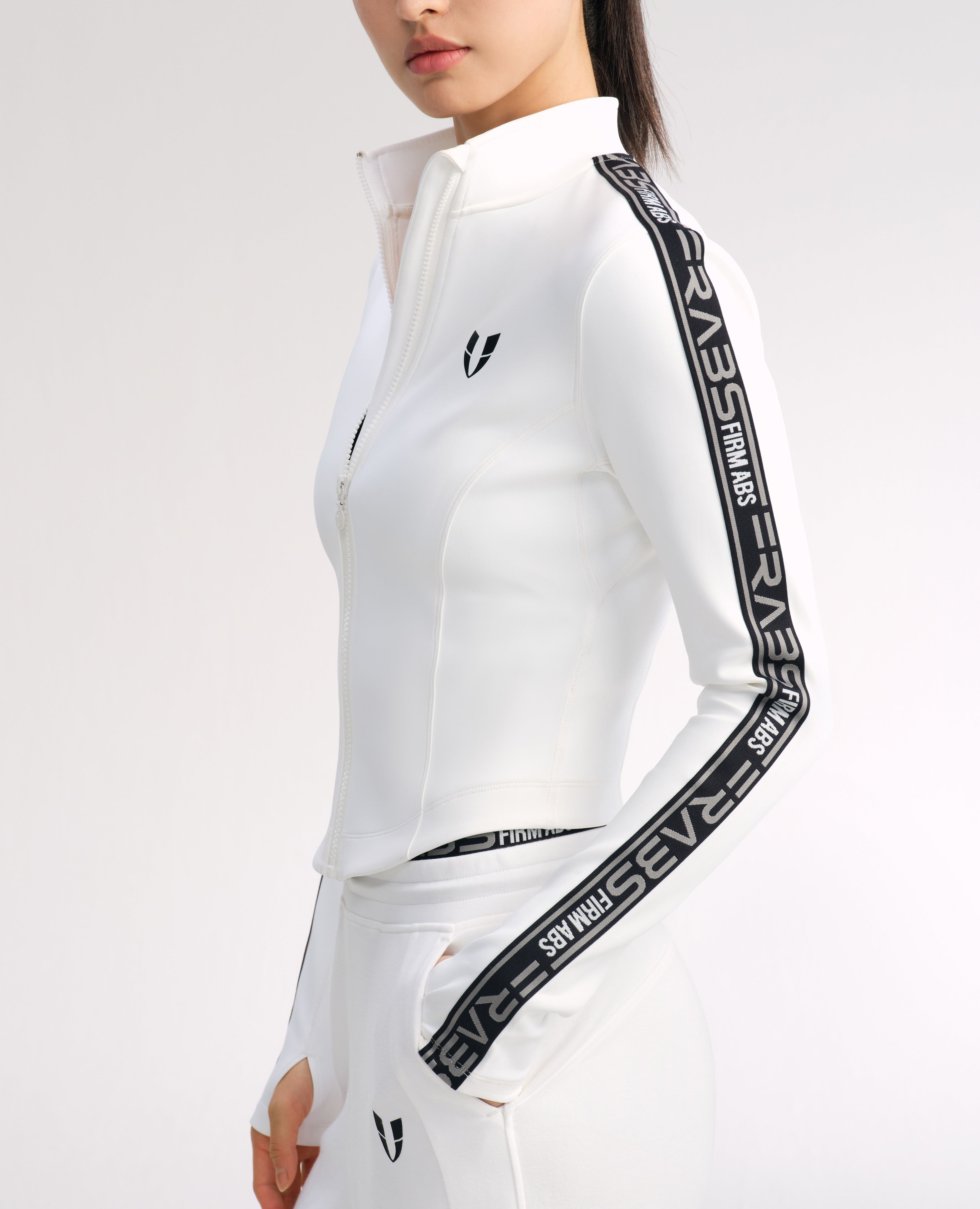 Powerful Warm Athletic Jacket - White