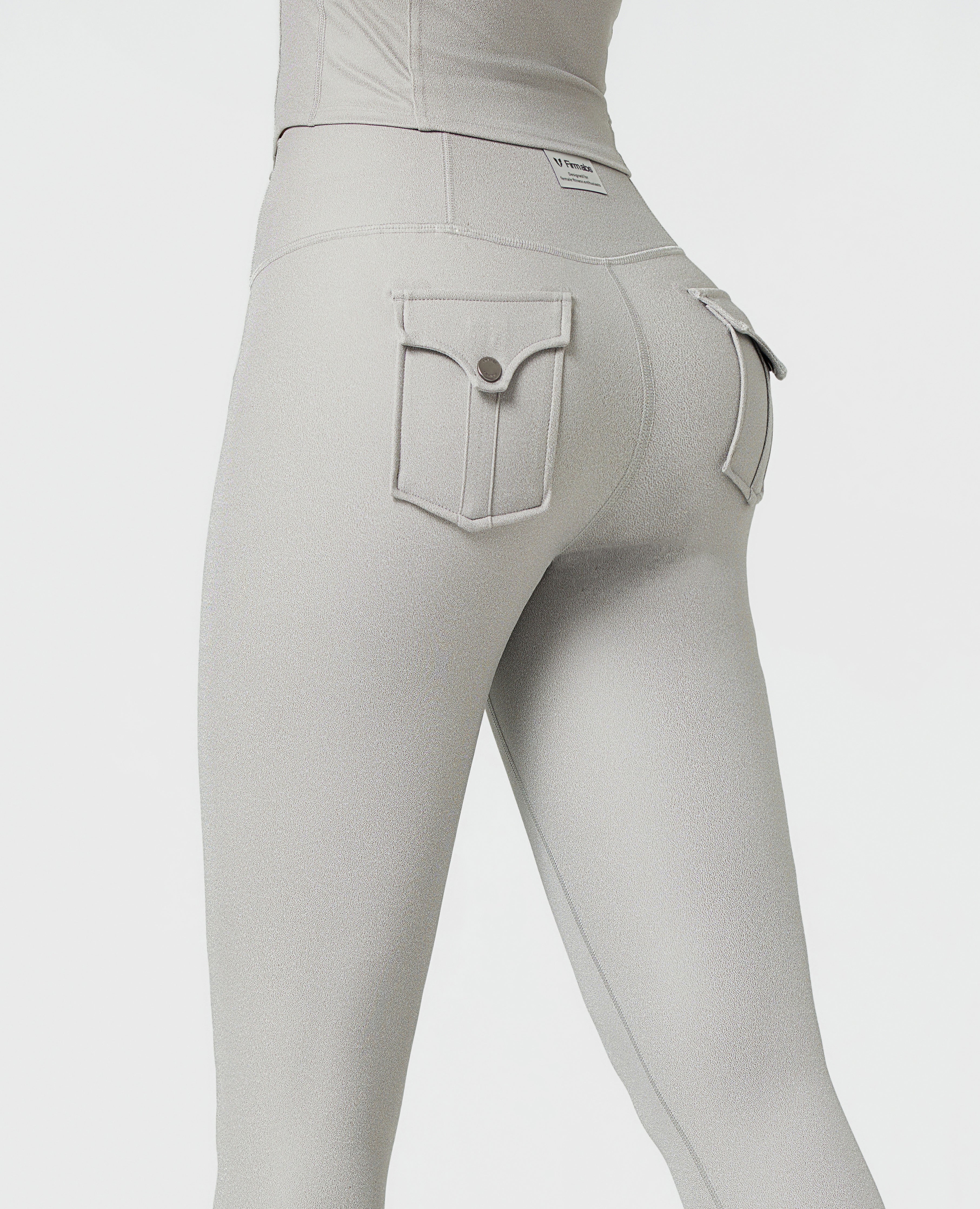 Breathable & Sculpting Faux Leather Pocket Leggings