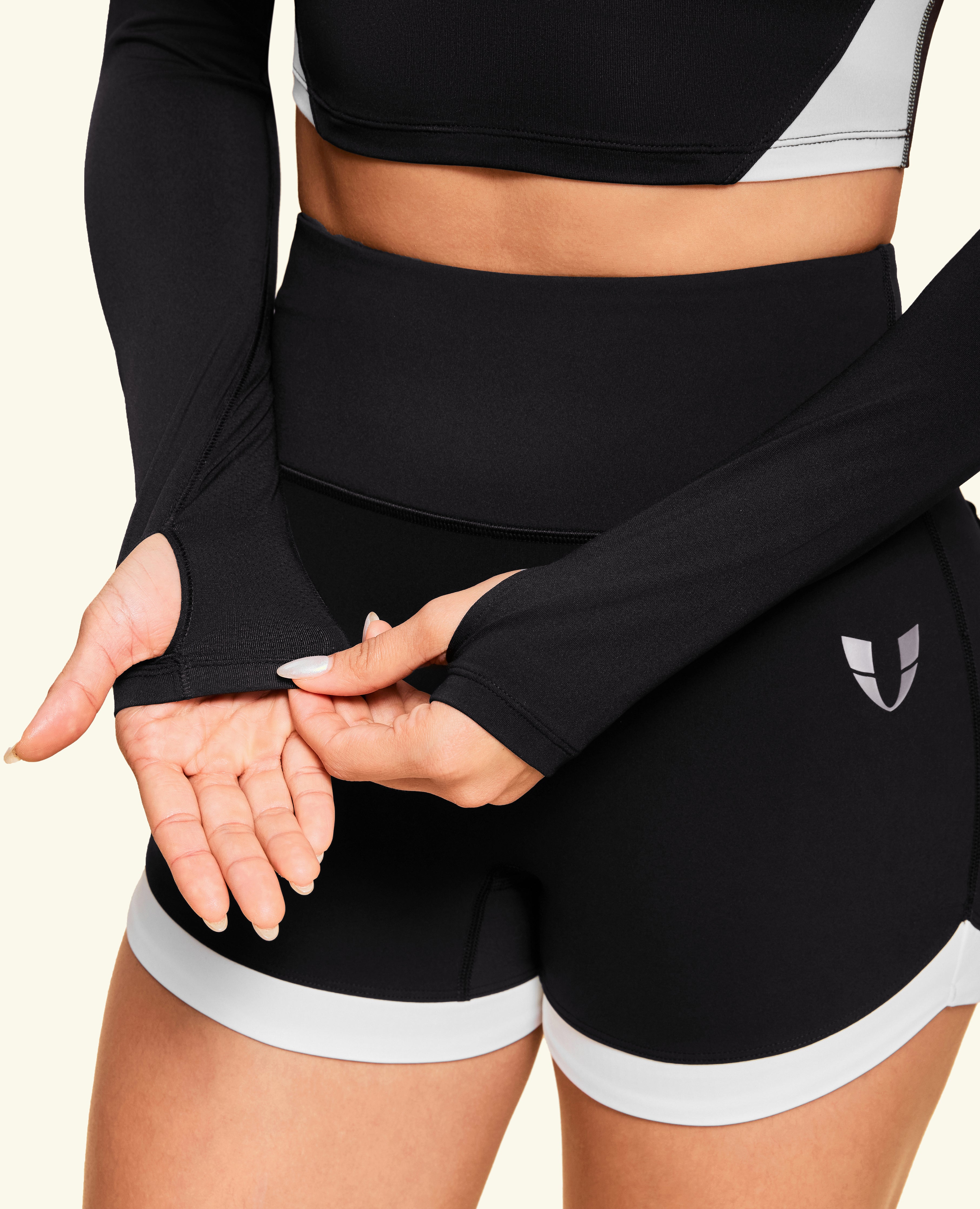 Empower Fit Crop Long manga - Negro