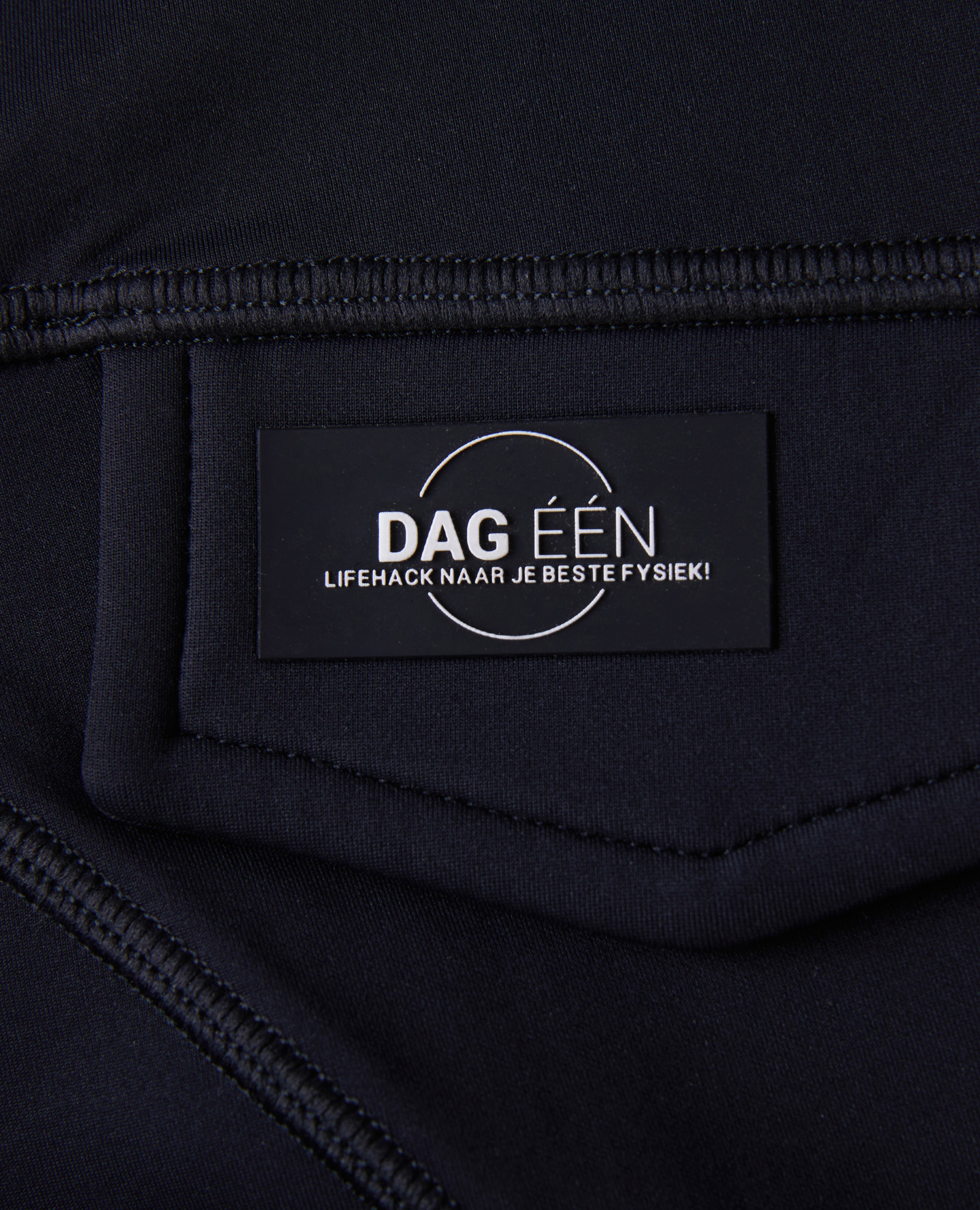 FlexFit – Kurze Jacke mit Reißverschluss – Schwarz
