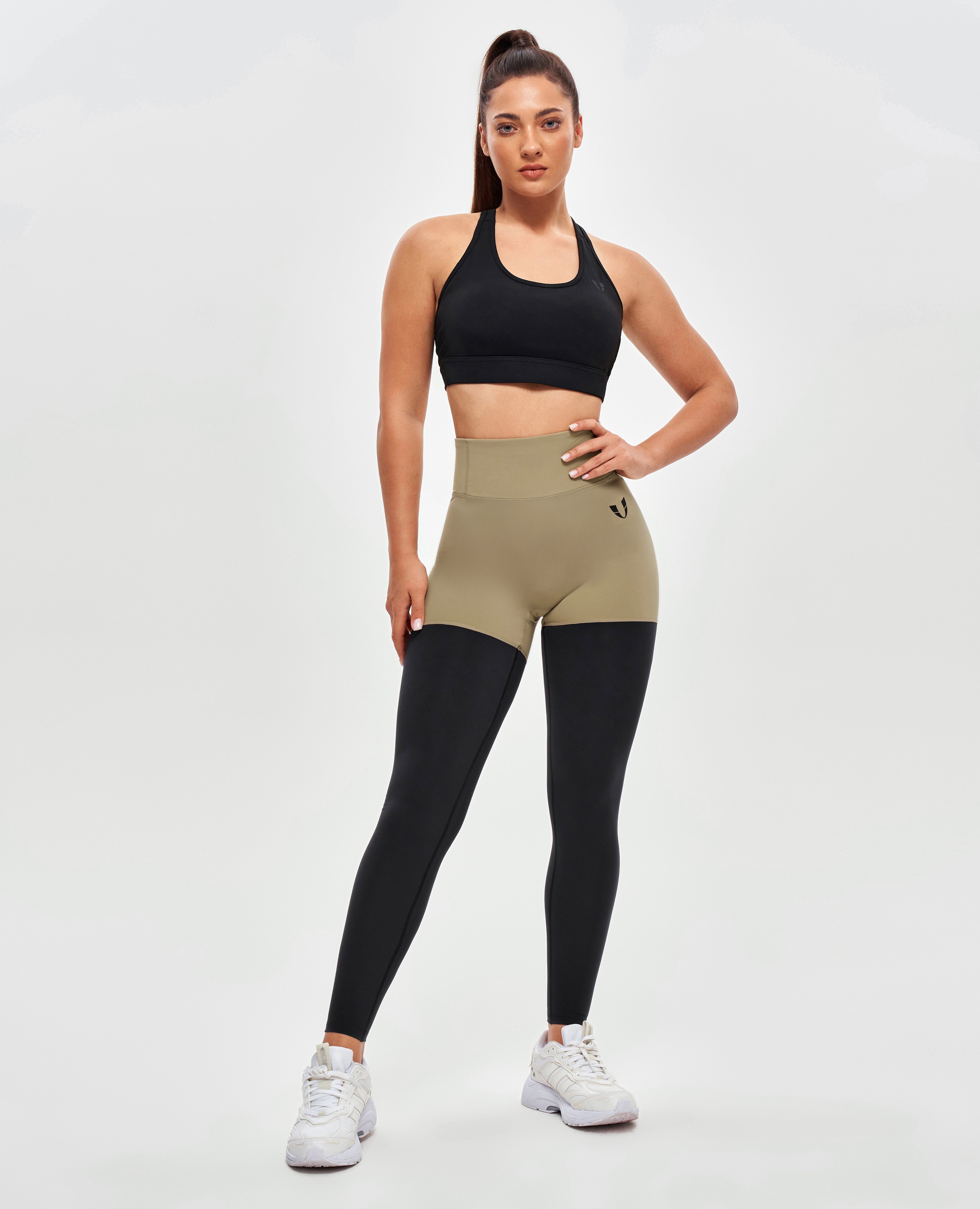 Leggings athlétiques cargo - beige et noir