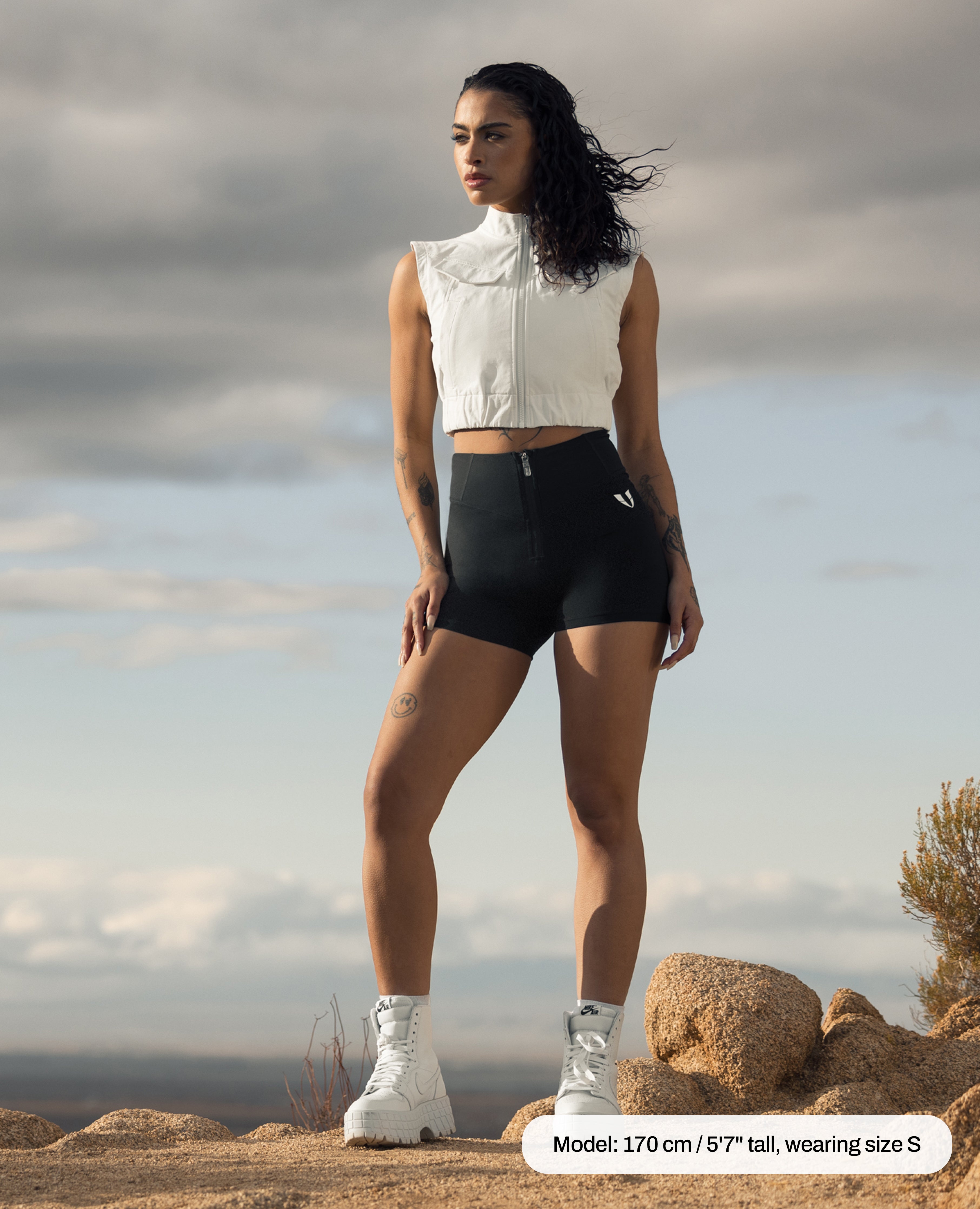 شورت الجيب الأمامي الرمز البريدي - الأسود