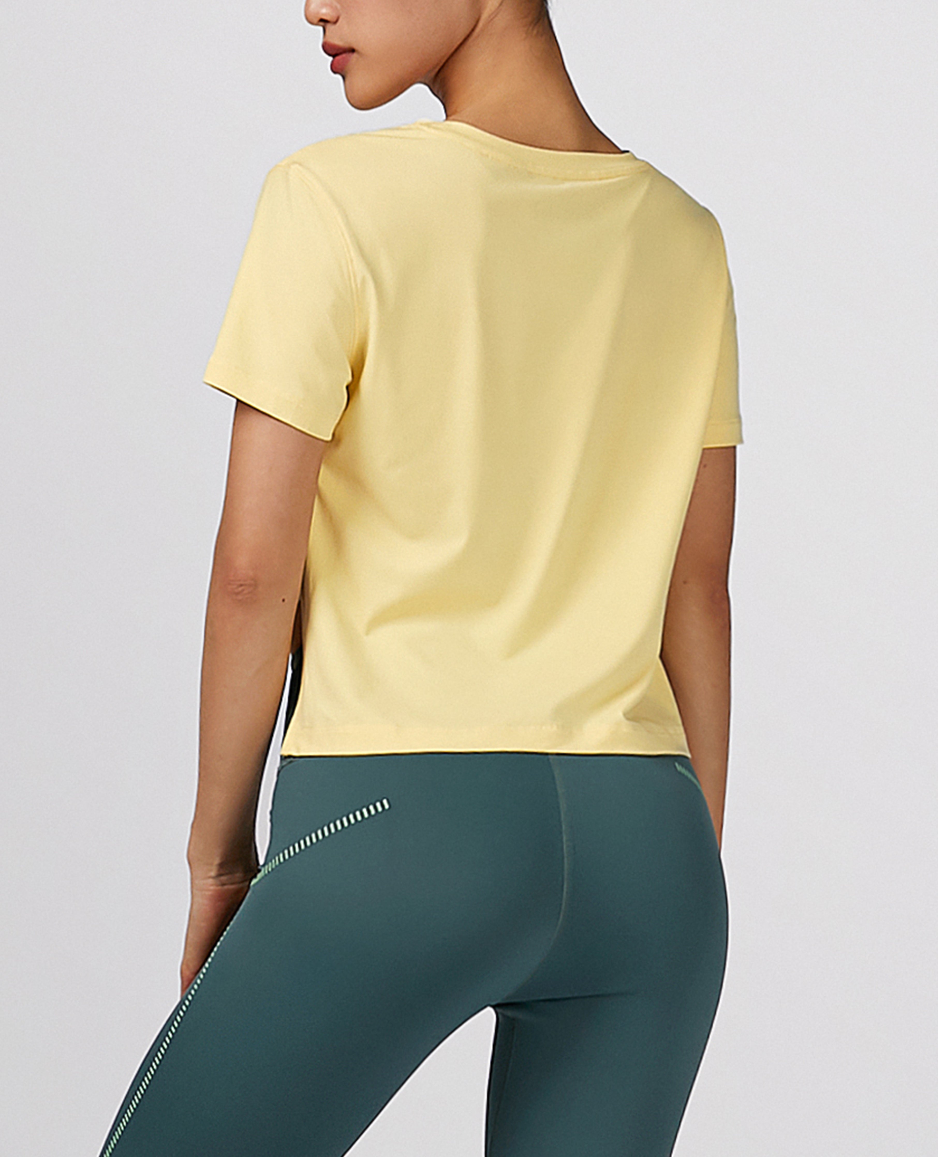 Lightweight Cropped T-shirt - Yellow