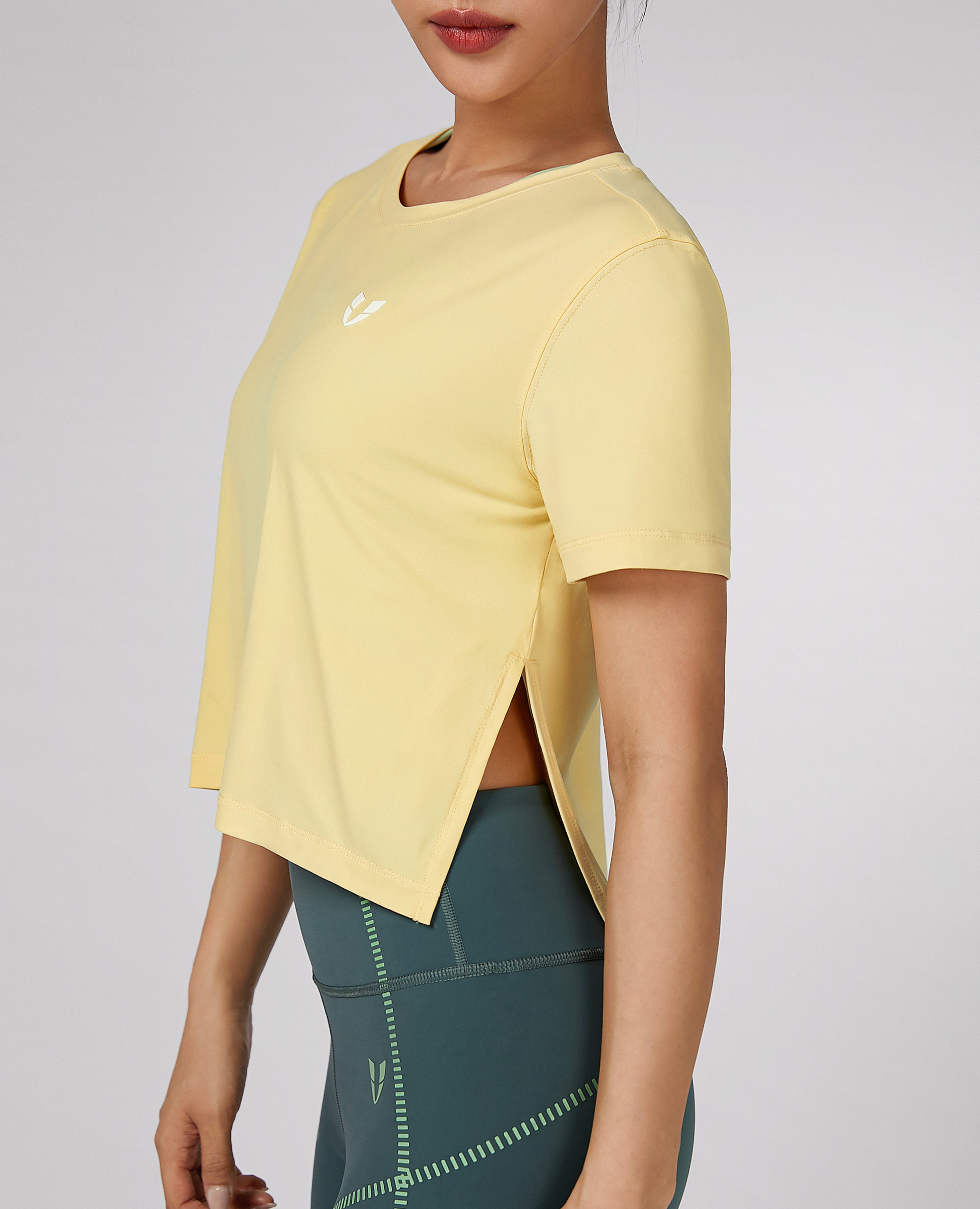 Lightweight Cropped T-shirt - Yellow
