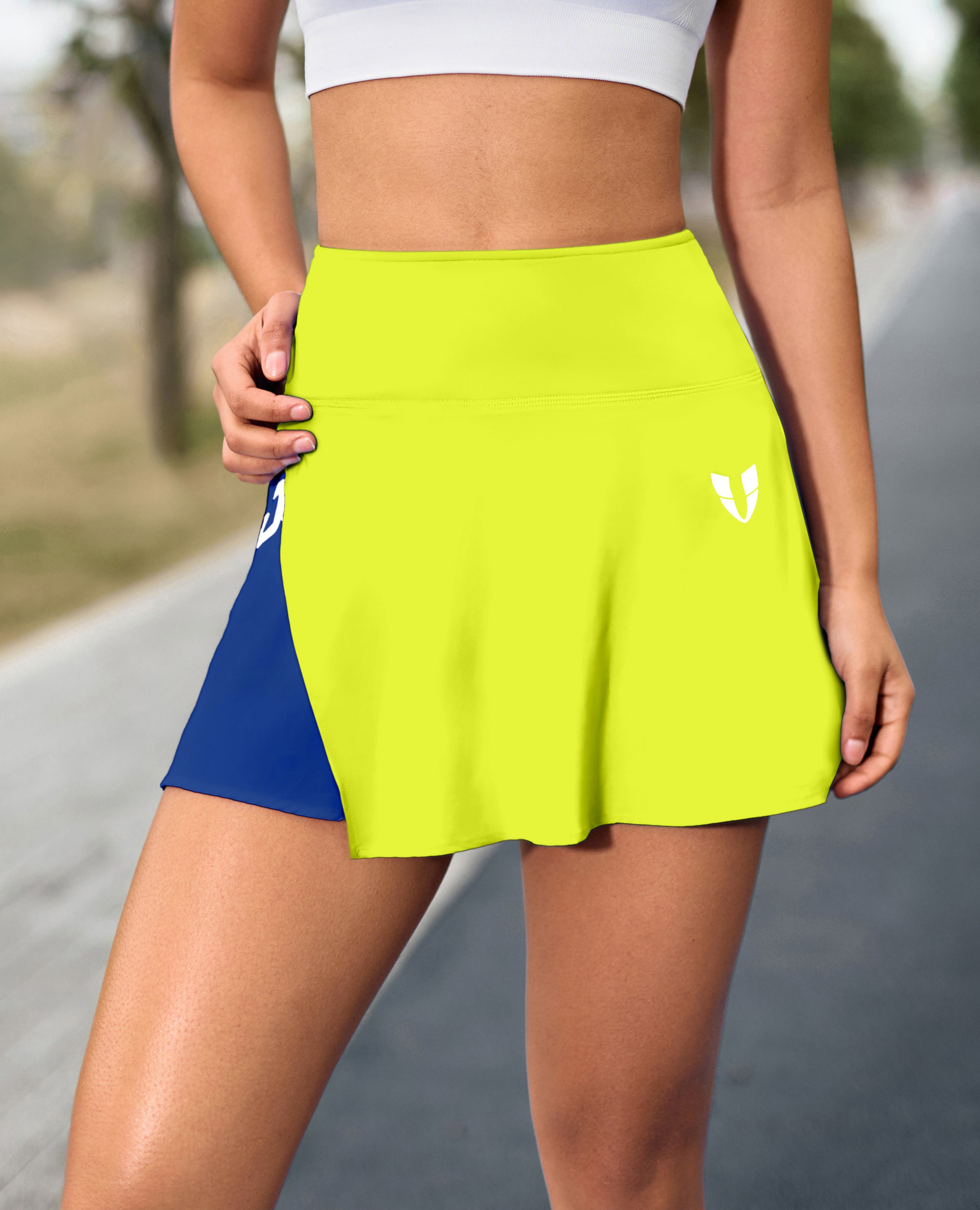 Contrast Sports Skirt with Back Pocket - Blue and Yellow