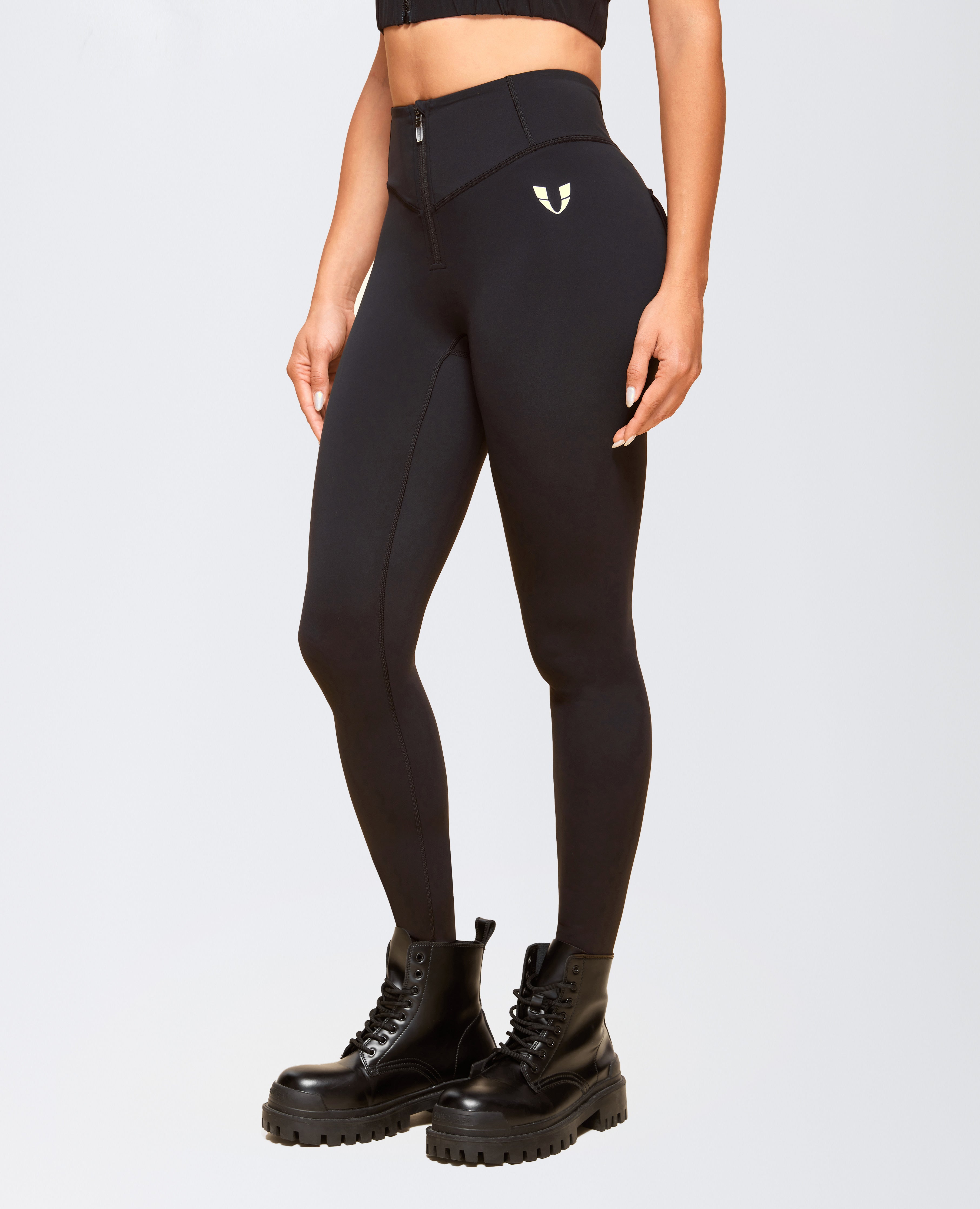 Zip Front Pocket Powerful leggings - Black