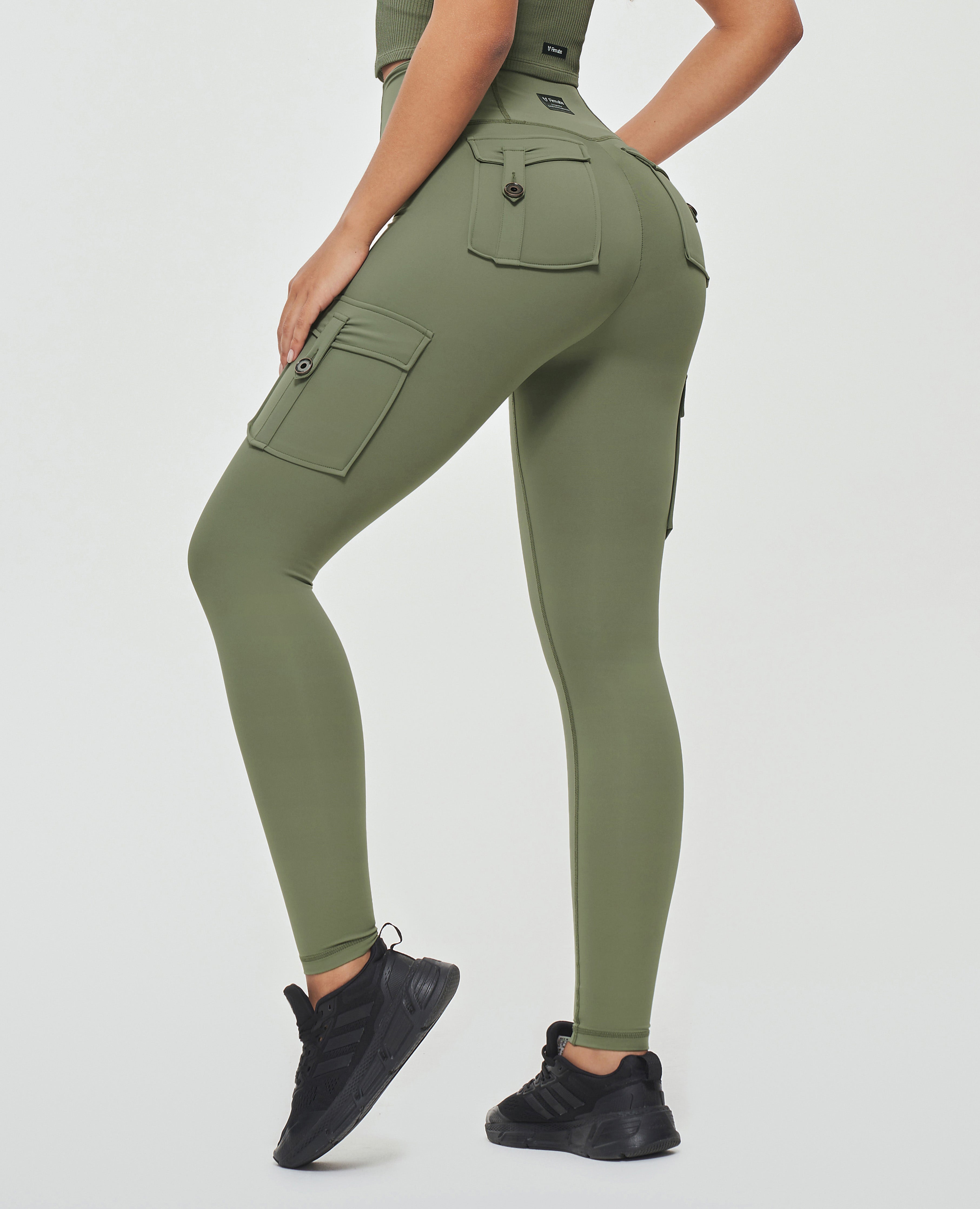 Cargo-Leggings mit hoher Taille – Olivgrün