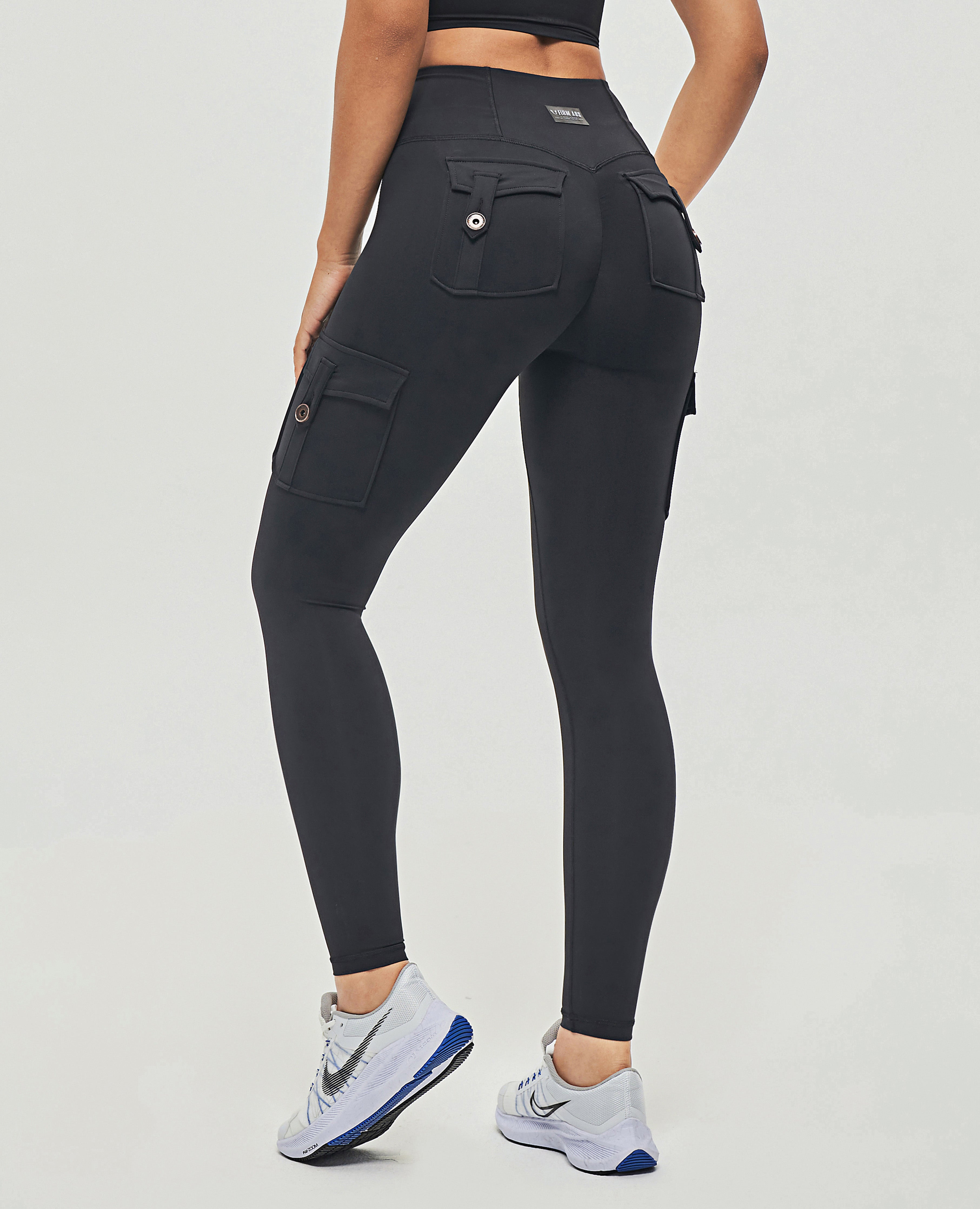 Cargo-Leggings mit hoher Taille – Schwarz