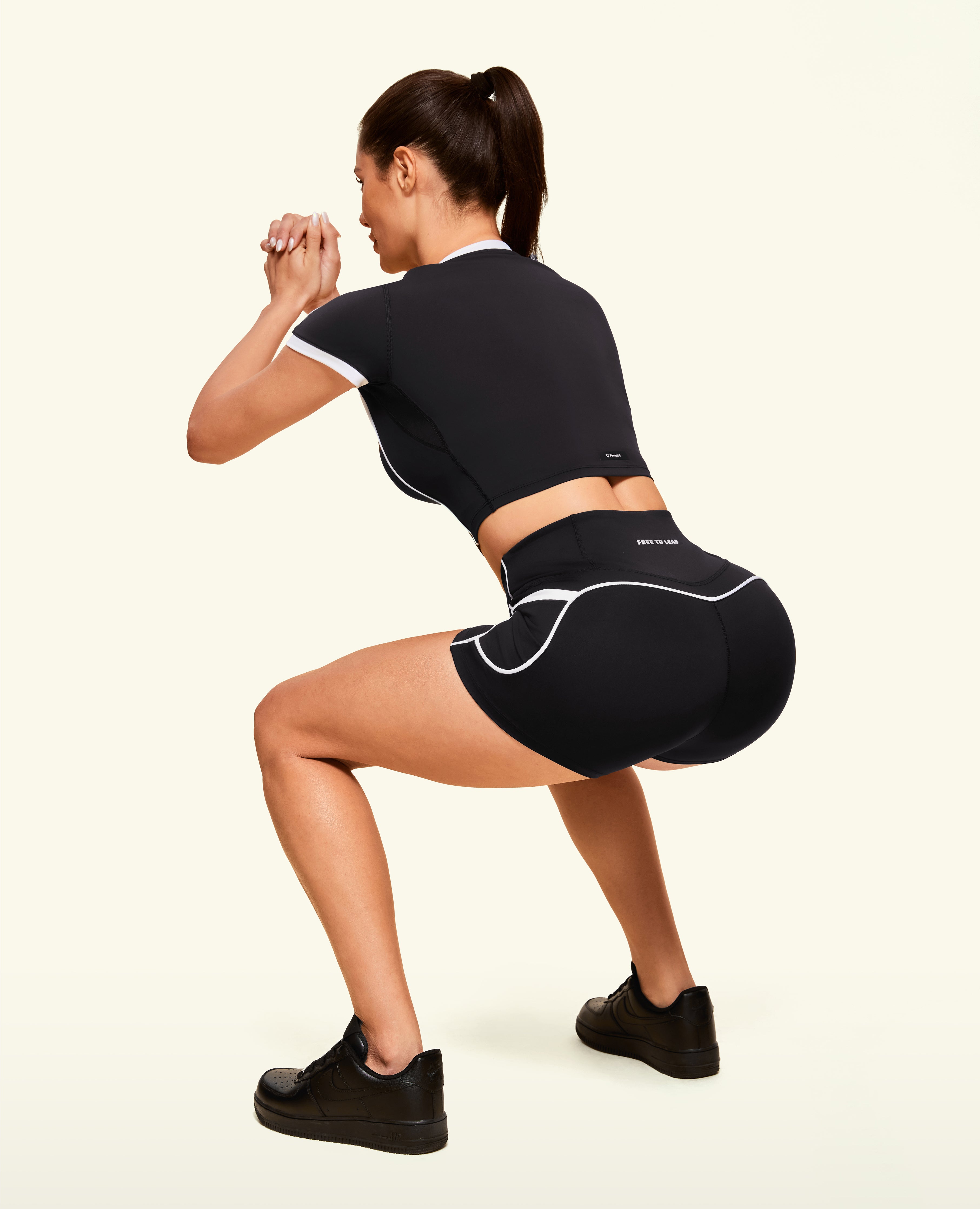 Butt Lift Pocket High Waist Shorts - Black