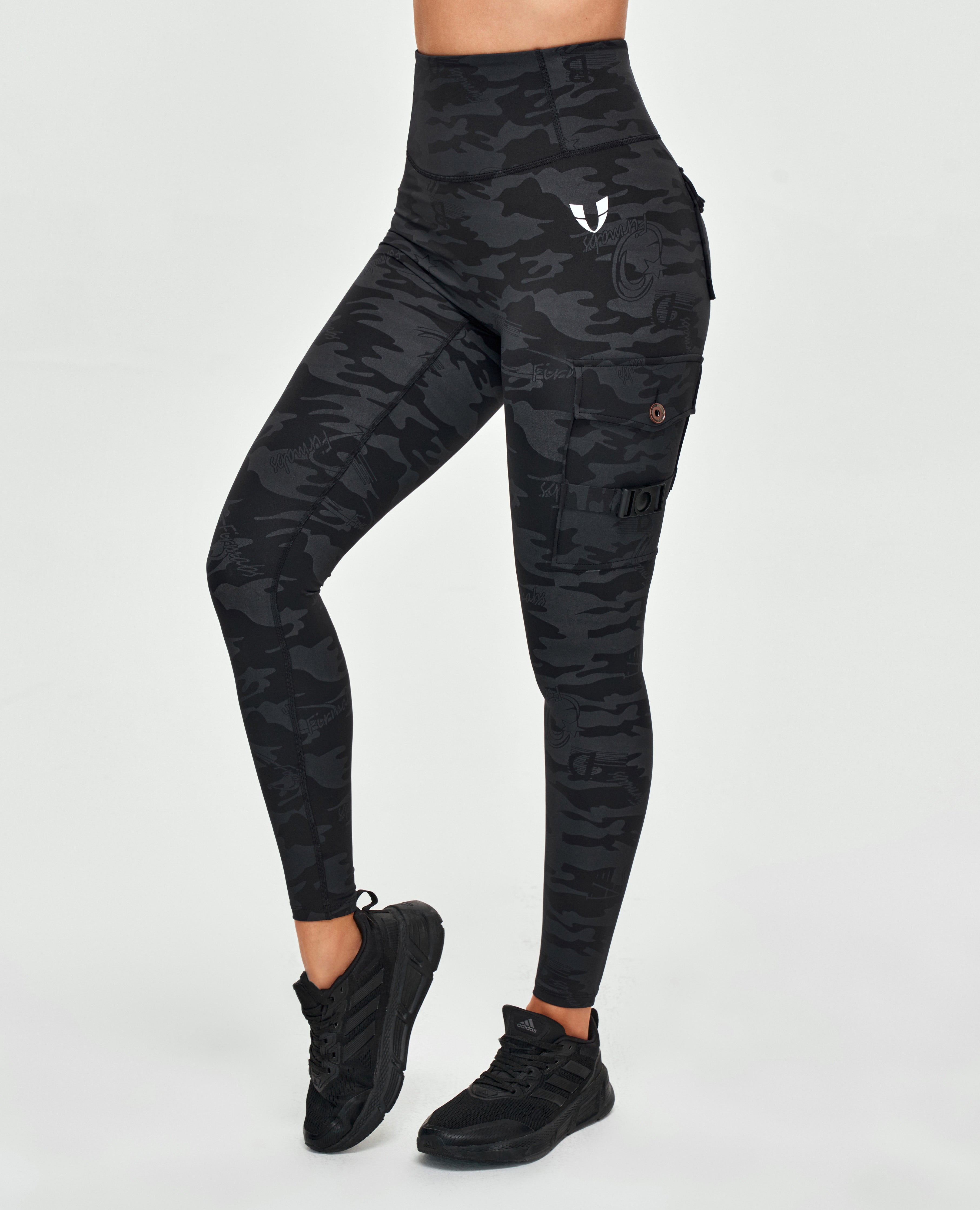 Cargo Fitness Leggings Black Gray Camo