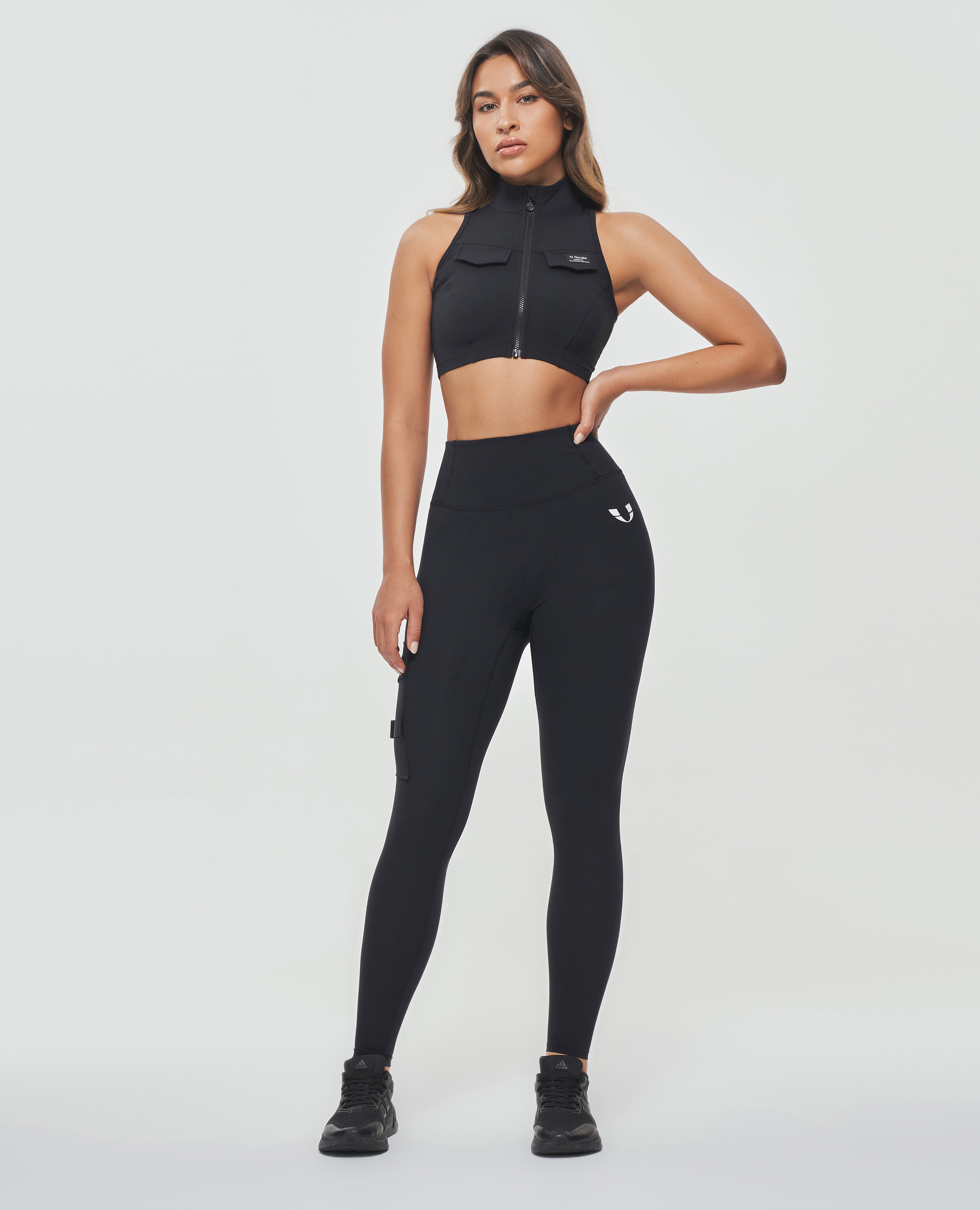 /cdn/shop/files/cargo-gym-leggings