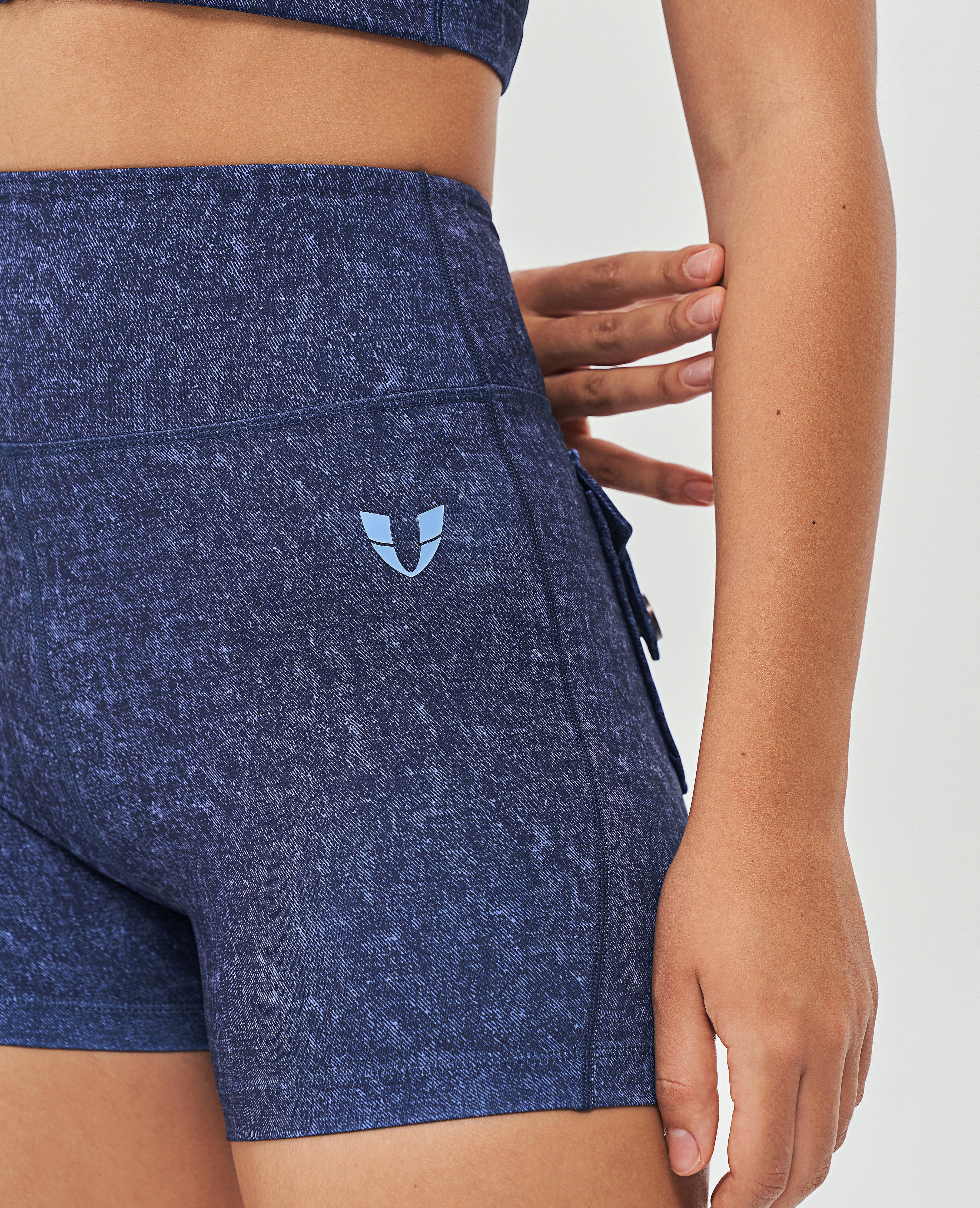 Kurze Cargo-Shorts – Jeansblau