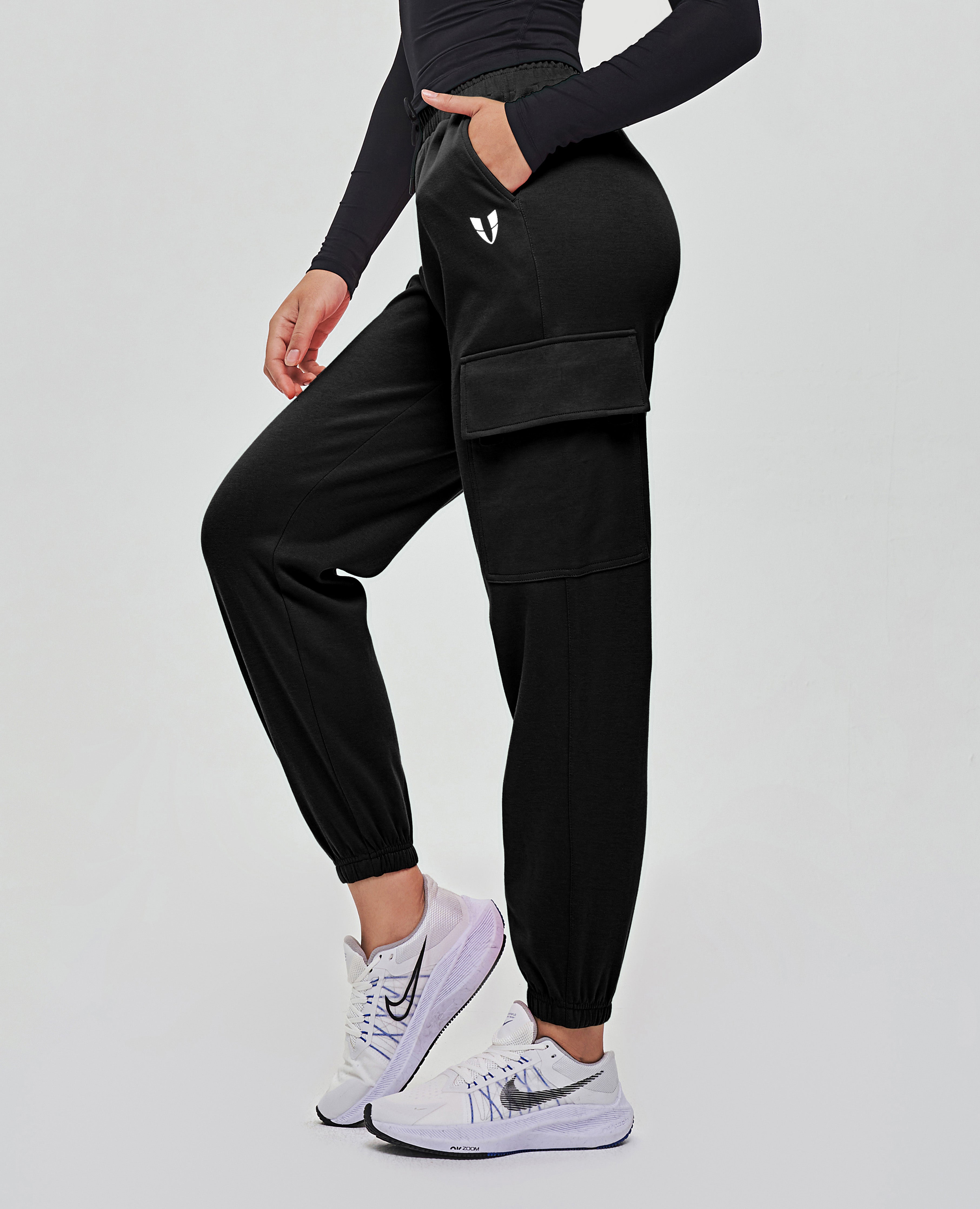 Loose Fit Cargo Joggers - Black
