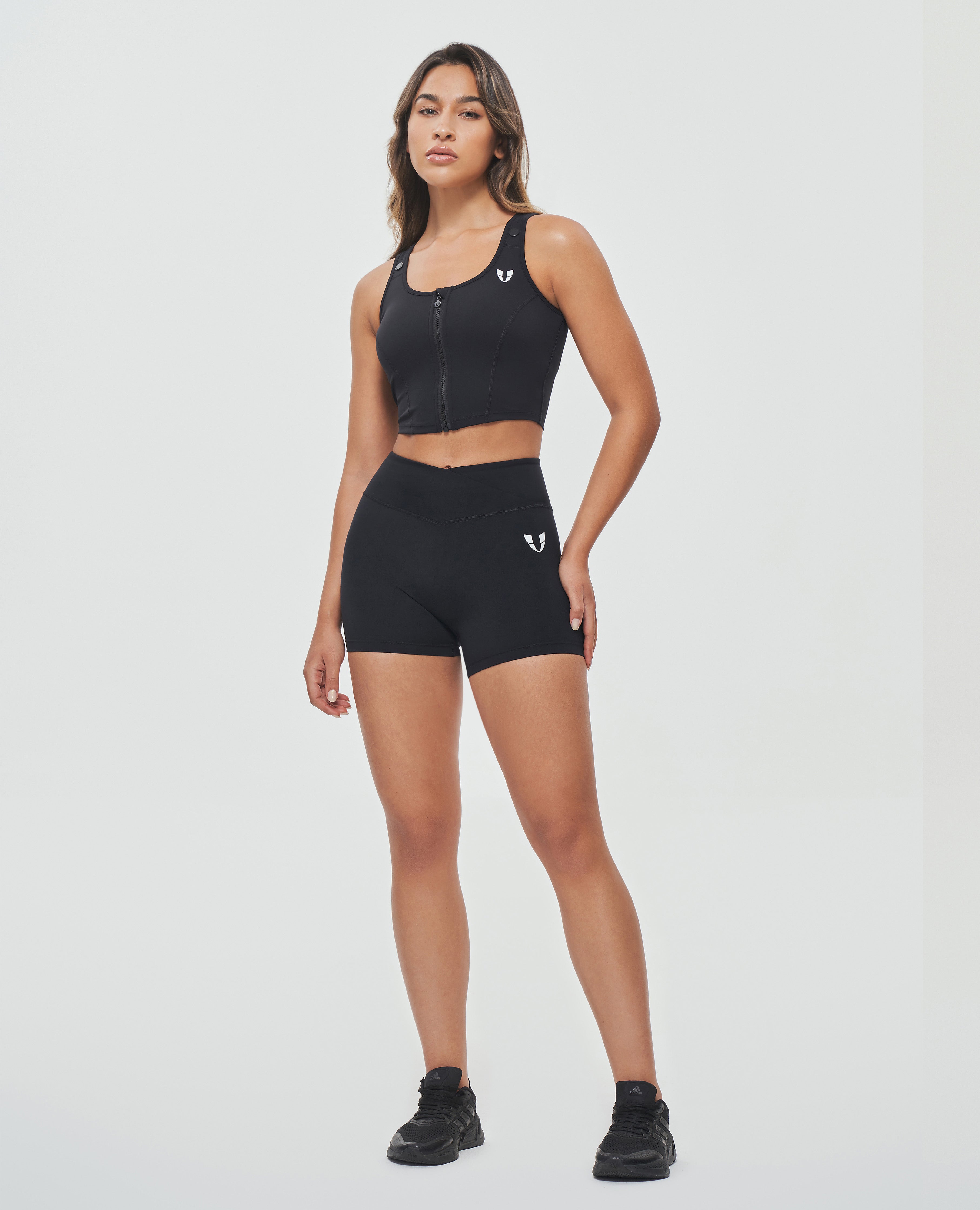 Cargoshort Plus met V-taille - Zwart