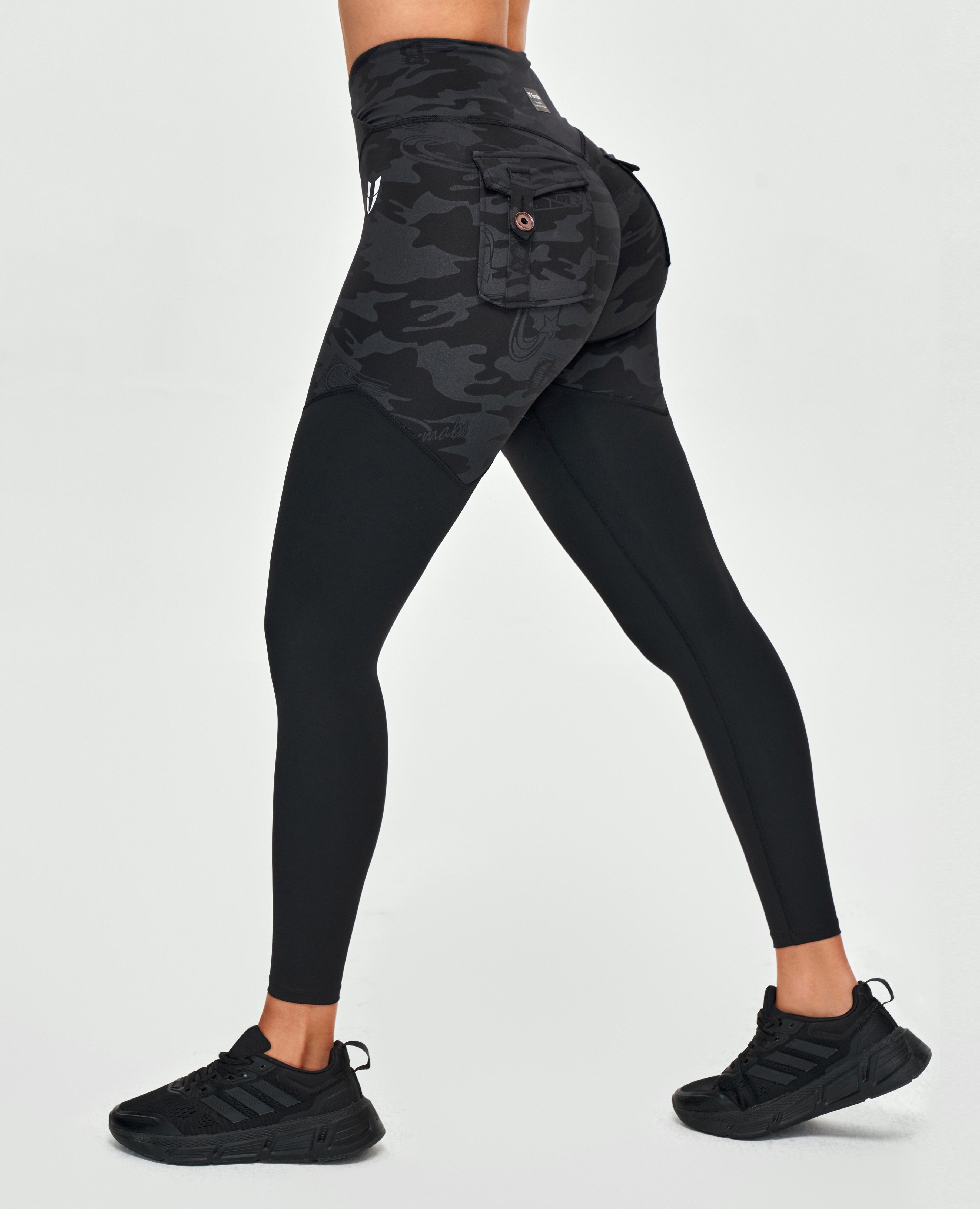 Leggings deportivos con cintura en V - Camuflaje gris negro