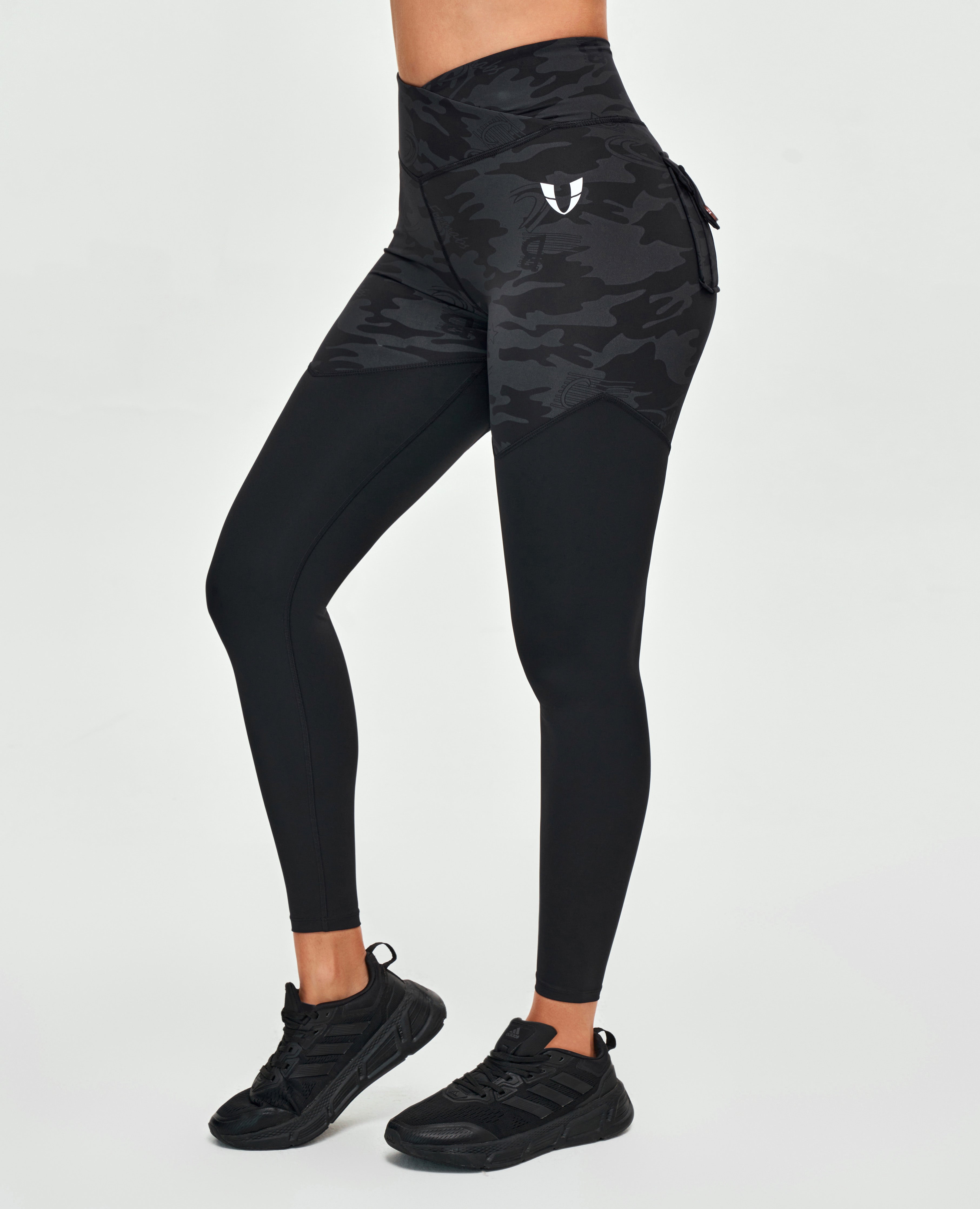 Leggings deportivos con cintura en V - Camuflaje gris negro
