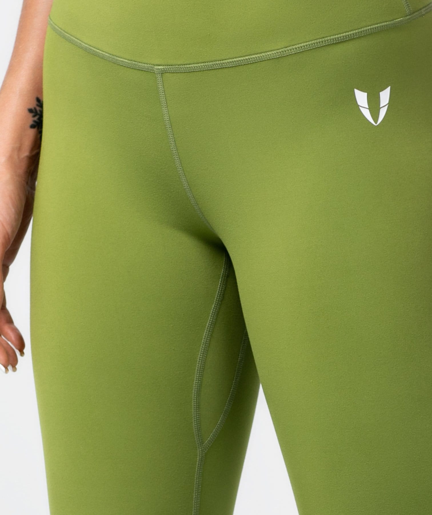 Essential Leggings - Grasshopper Green - Firm Abs Fitness