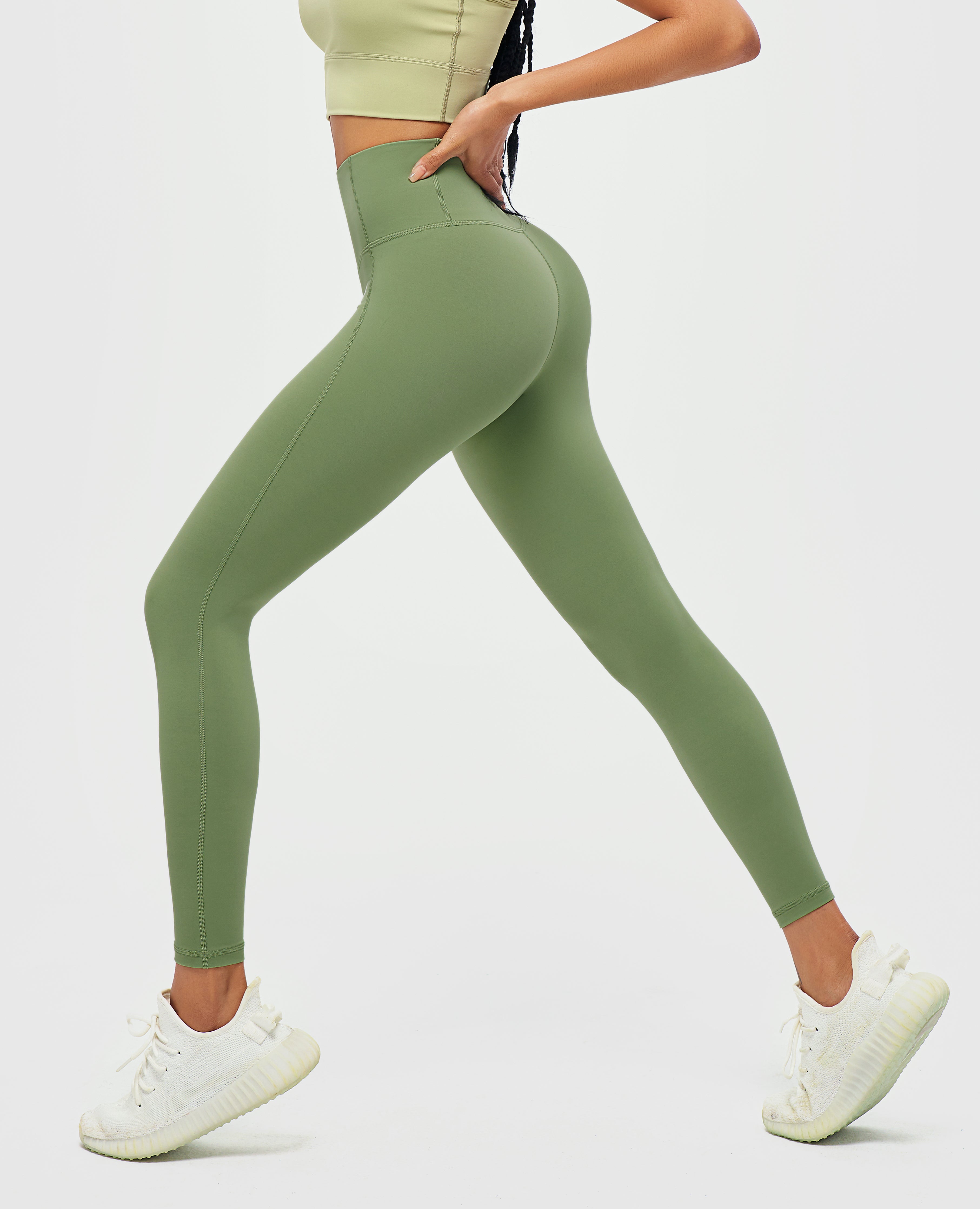 Stronger Seamless High Waist Leggings in Sage