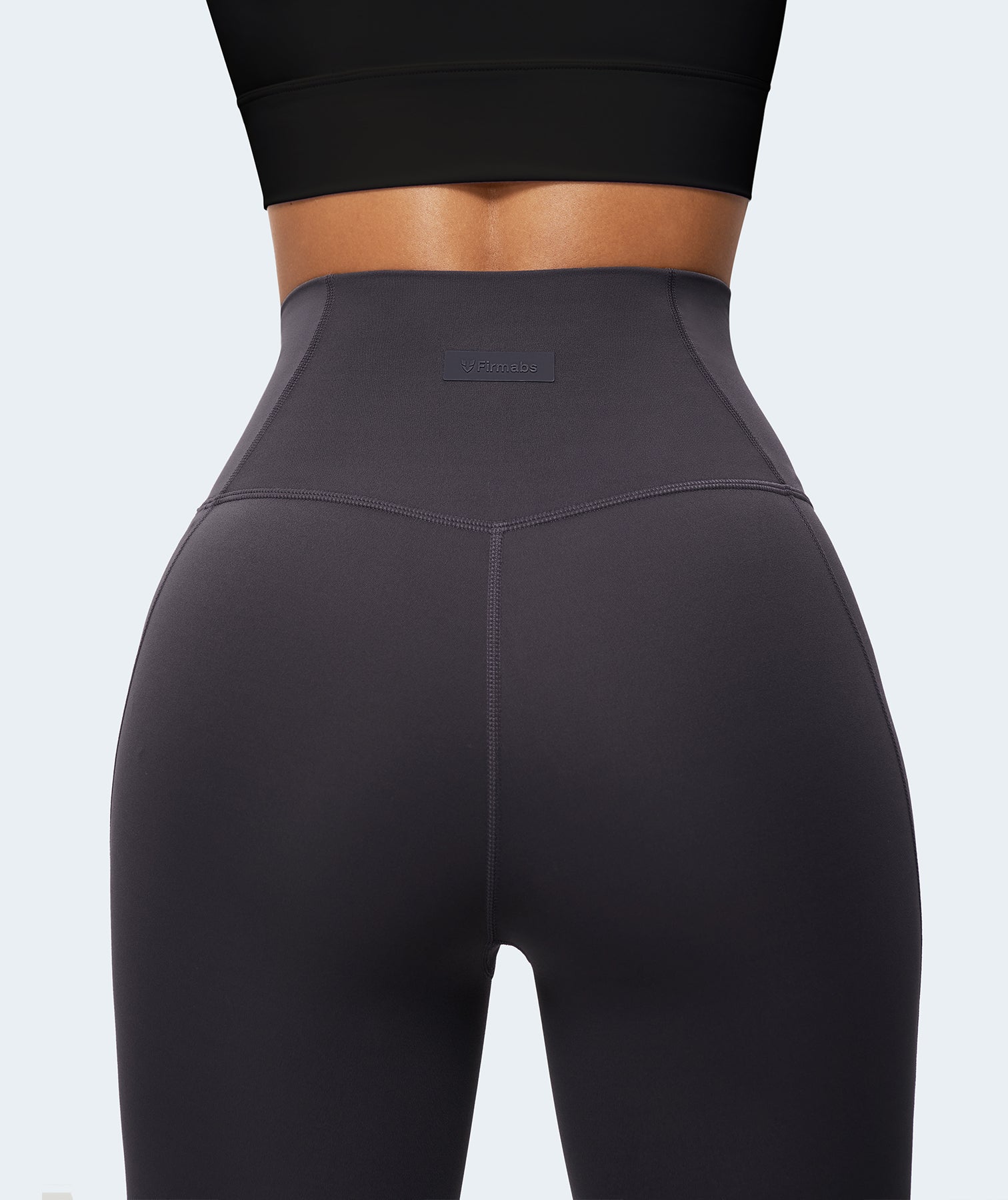 Nakedfeel Leggings mit hoher Taille – Tephra Grey