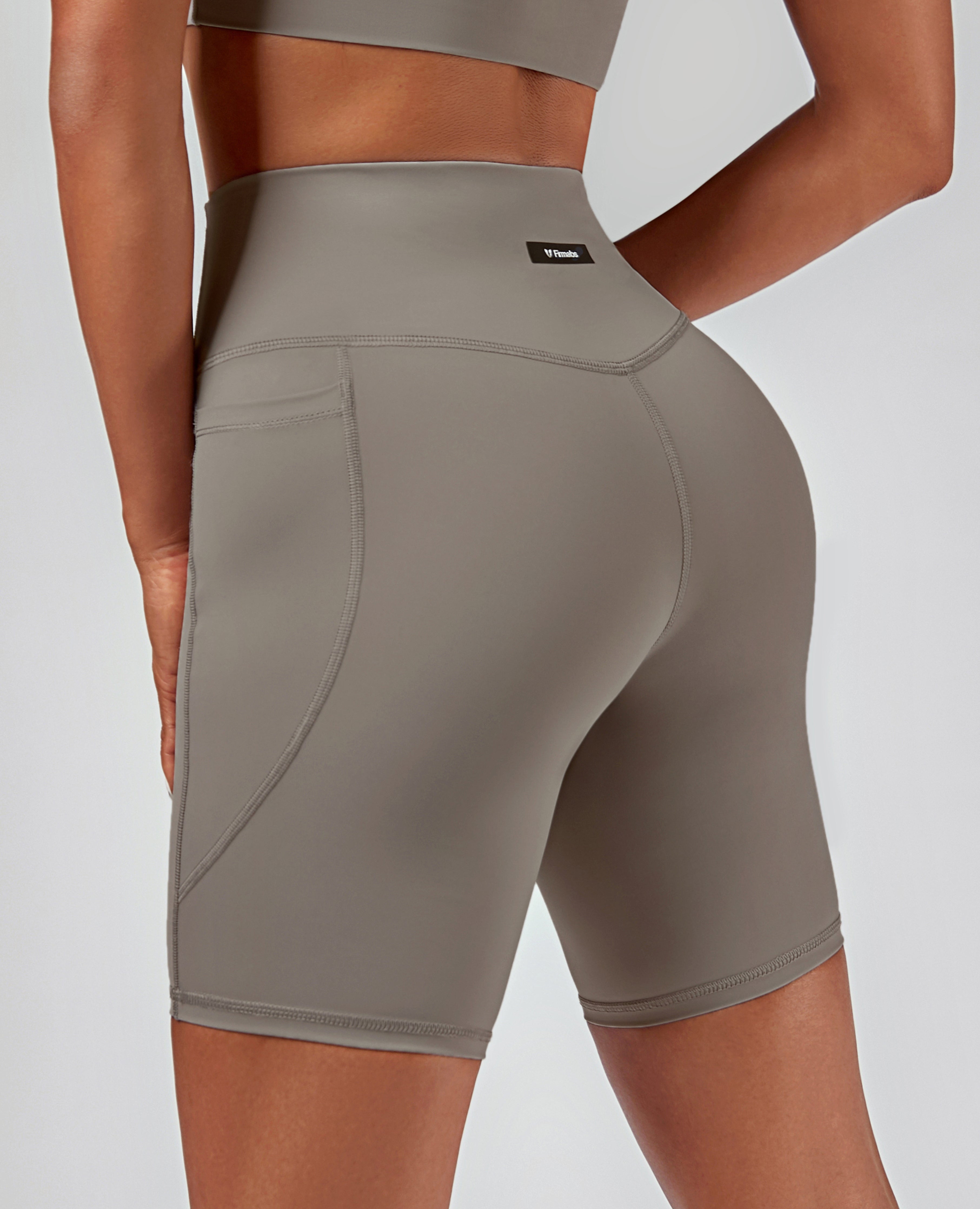Training Pocket Shorts - Gray